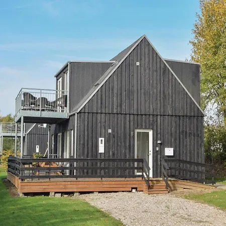 Three-bedroom Holiday In Nordenbro Vesteregn