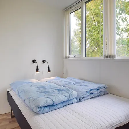 Three-bedroom Holiday In