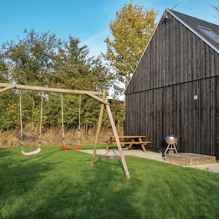 Three-bedroom Holiday In *